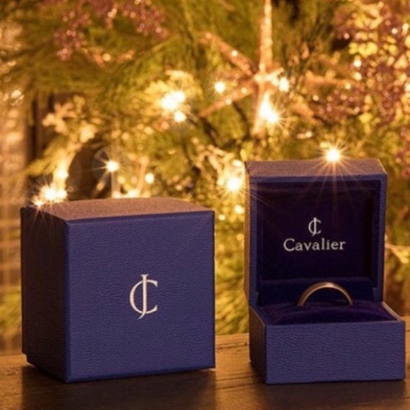 Black and Gold Men’s Wedding Band in Tungsten Carbide Ring - Picture 6 of 6